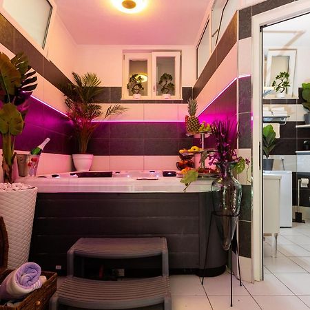 Apartment By The Way Hot Tub And Free Parking Дубровник Экстерьер фото
